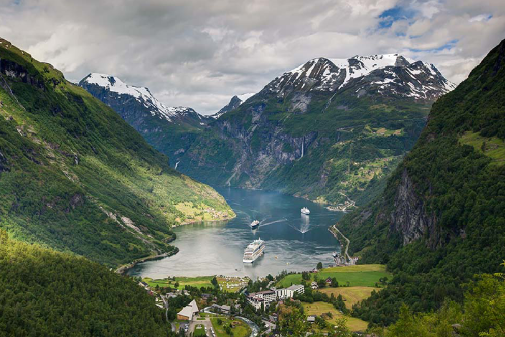 Bắc Âu: Thụy Điển – Na Uy – Đan Mạch (Khám phá vịnh hẹp Naeroyfjord, Trải nghiệm tàu hỏa leo núi ngắm cảnh Flambana)